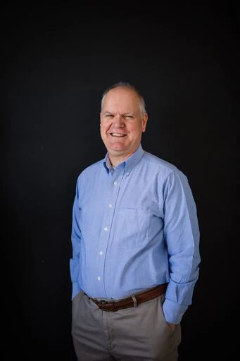 Portrait of Eric Anderson